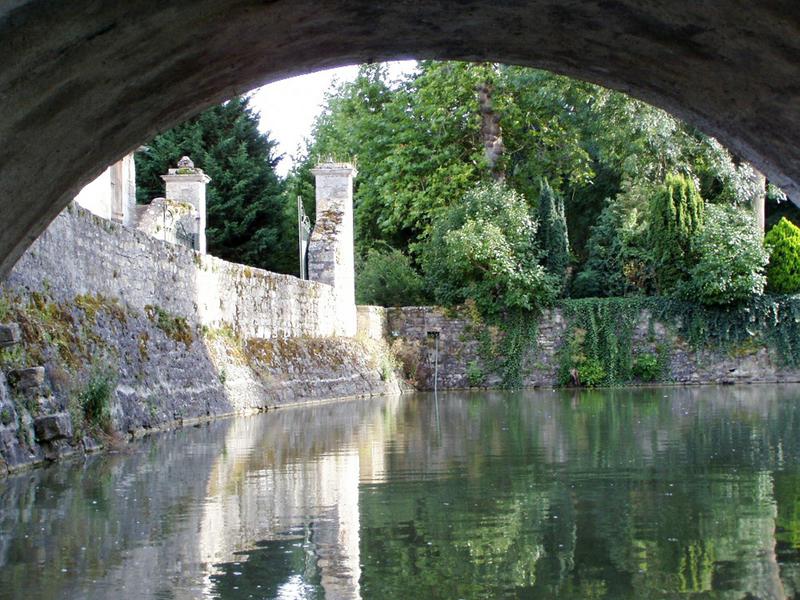 Le Château des Rêves – A 15th-Century Moated Jewel Near Vichy