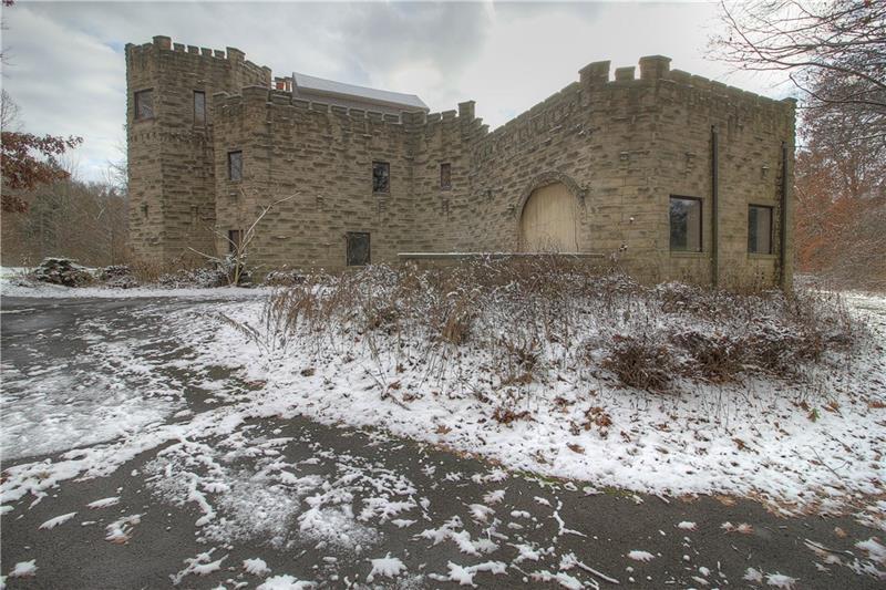 Wilmington PA USA Castle home with partial moat for sale