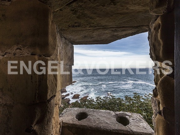 hondaribbia spain castle for sale