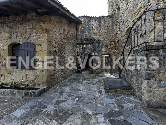 hondaribbia spain castle for sale