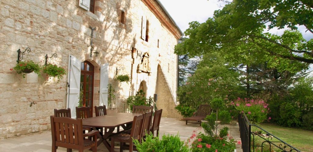 15th and 18th century luxury Gascon Chateau France for sale 19