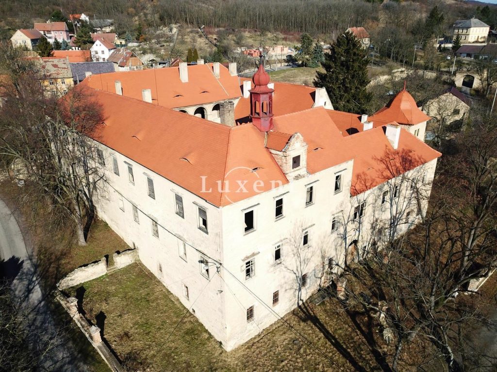 Renaissance Chateau for sale Encovany Czech Republic 2