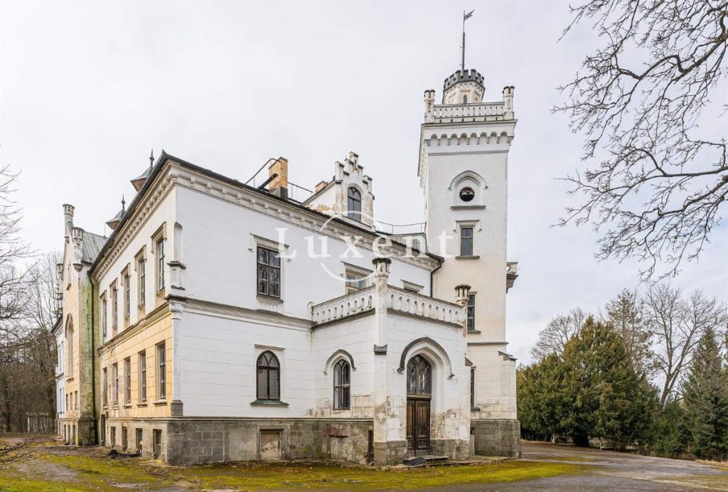 Zamek Jistebnice Castle for sale Czech Republic 2