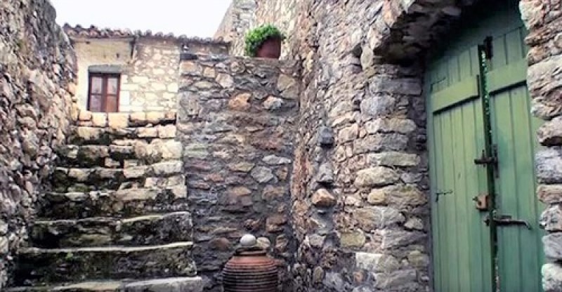 Whispers of Mani: A 1795 Tower-House by the Aegean’s Edge