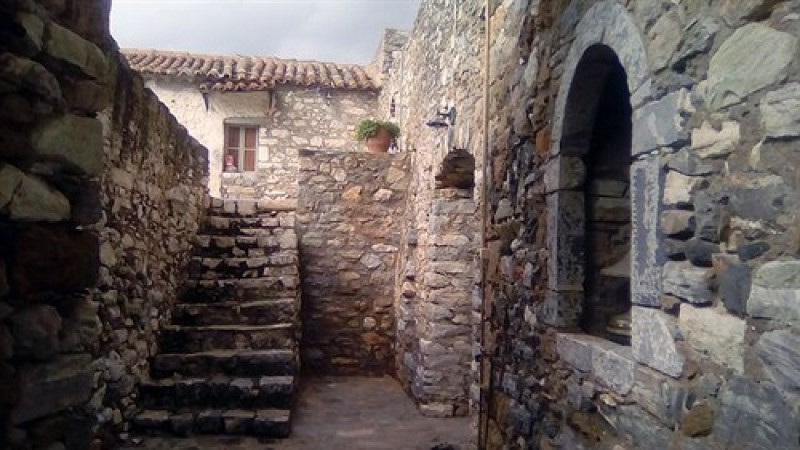 Whispers of Mani: A 1795 Tower-House by the Aegean’s Edge