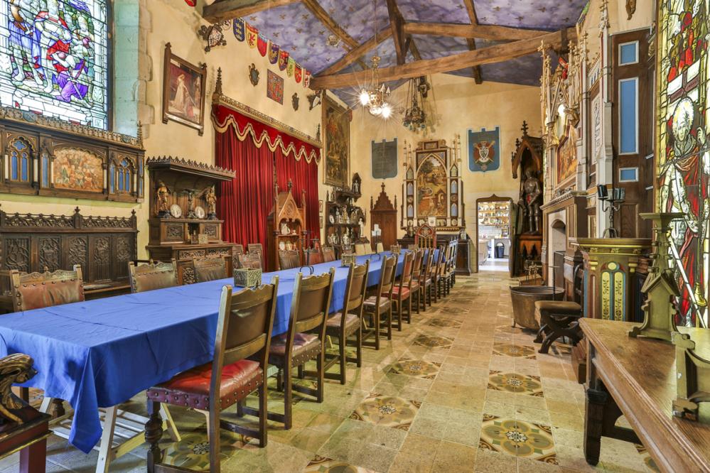 Miles Copeland Castle Marouatte Owner Interview France 5