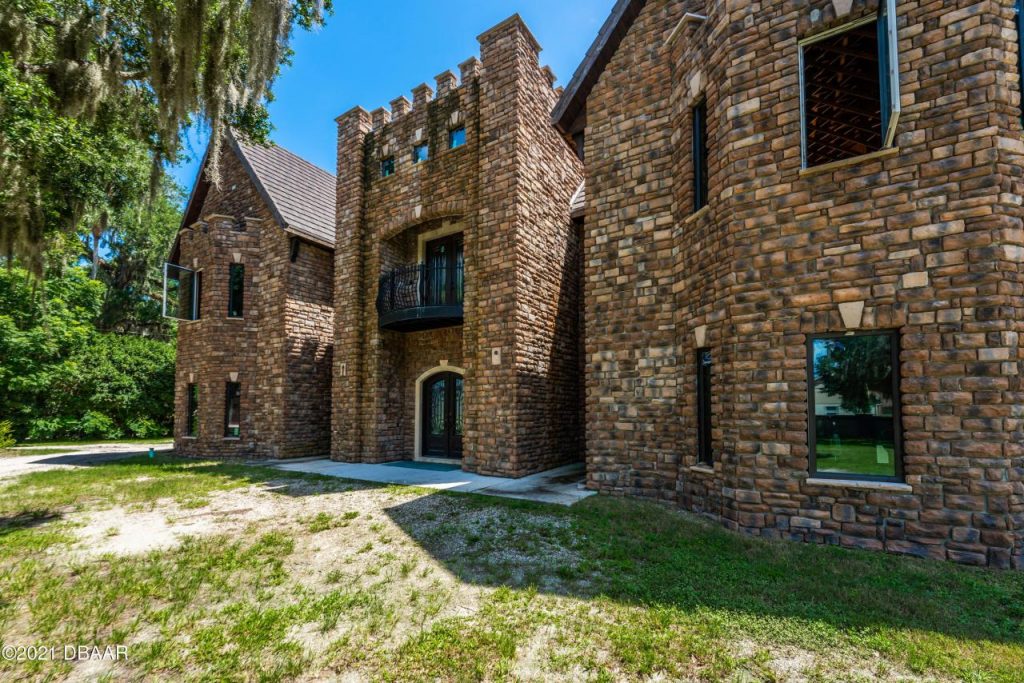 Castle for sale South Daytona FL USA 1