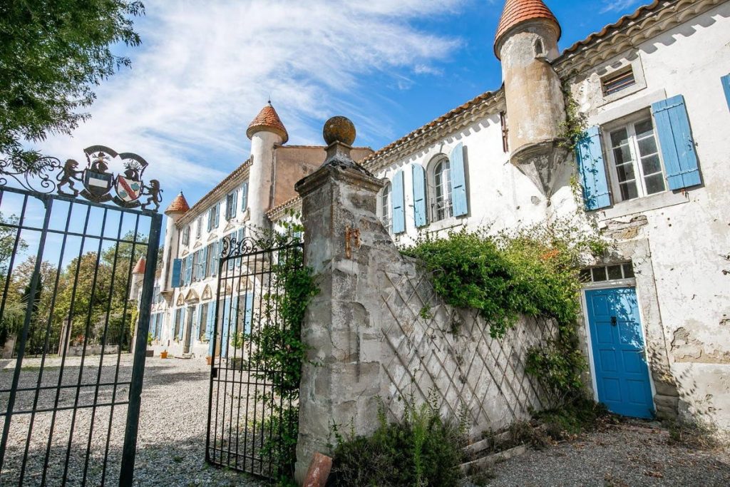 A Crown of Stone & Sky: 18th-Century Château in the Languedoc Hills