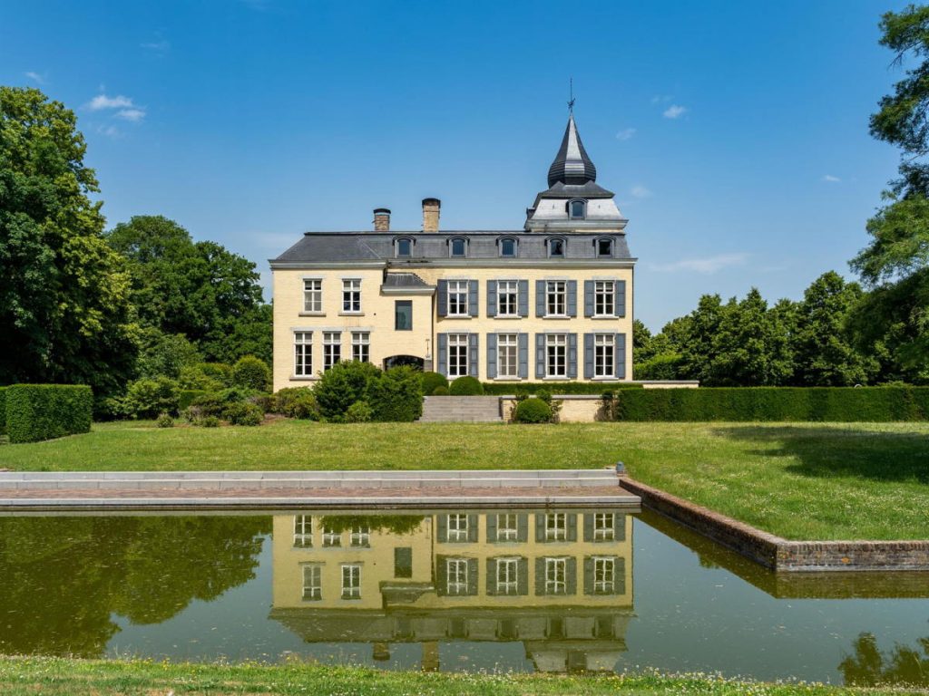 Castle Ommerstein for sale Belgium 2