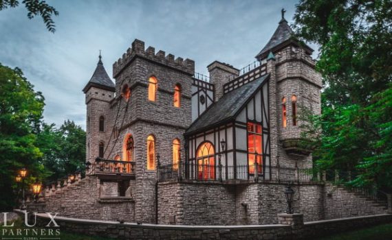 Castle for sale in Oakland Township Michigan USA 1 sml