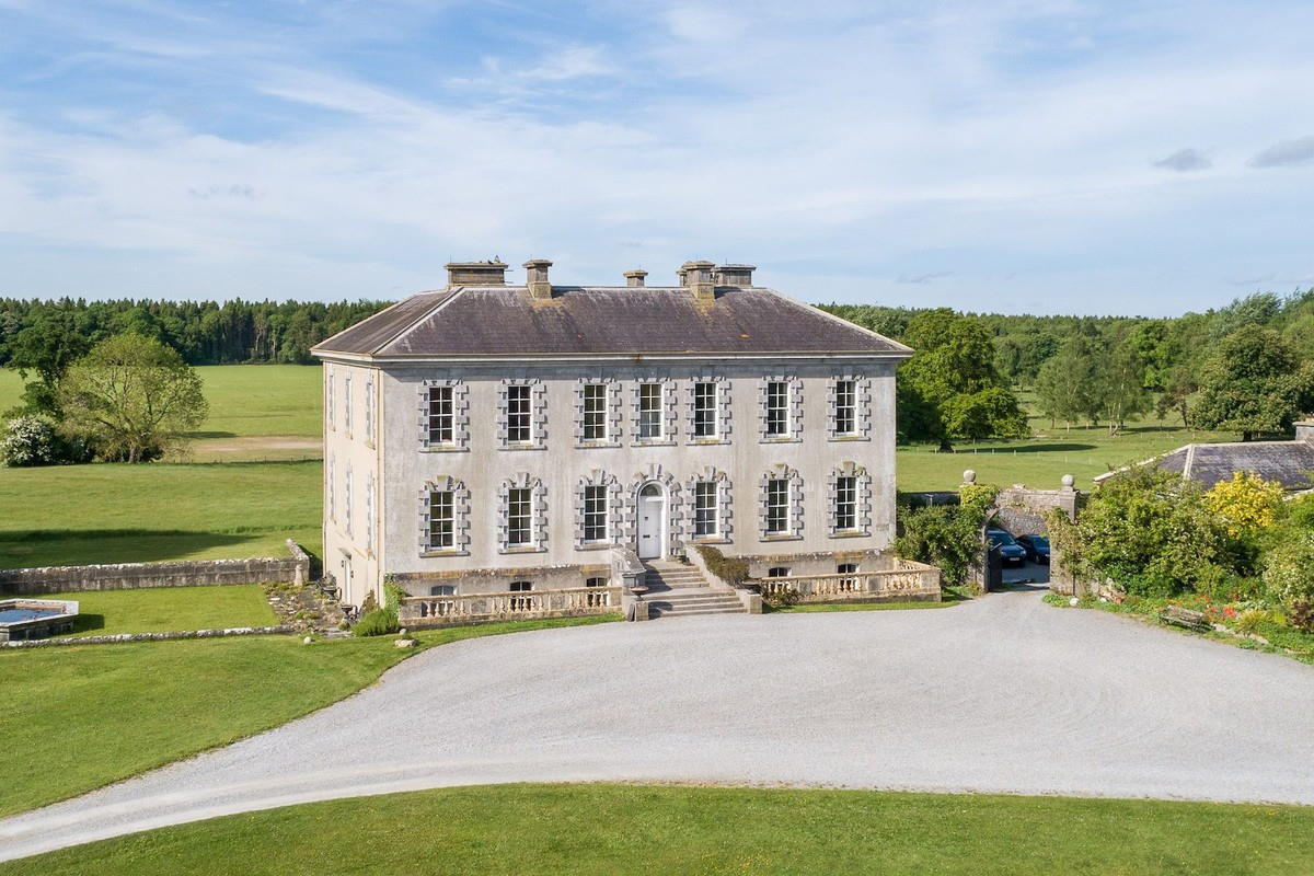 €8.5m IRELAND. Killaleigh Castle For Sale Castleist