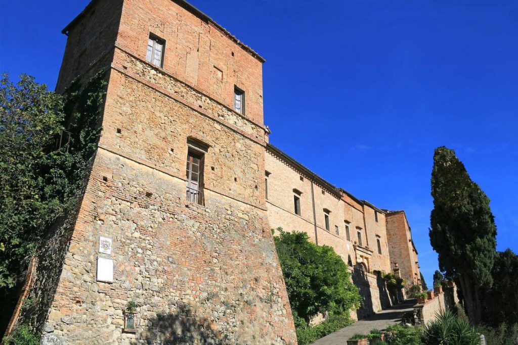 Castle for sale near Montalcino ITALY 4