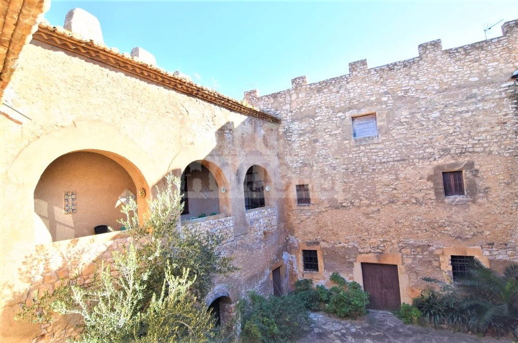 Creixell Castle for sale Tarragona Spain 7