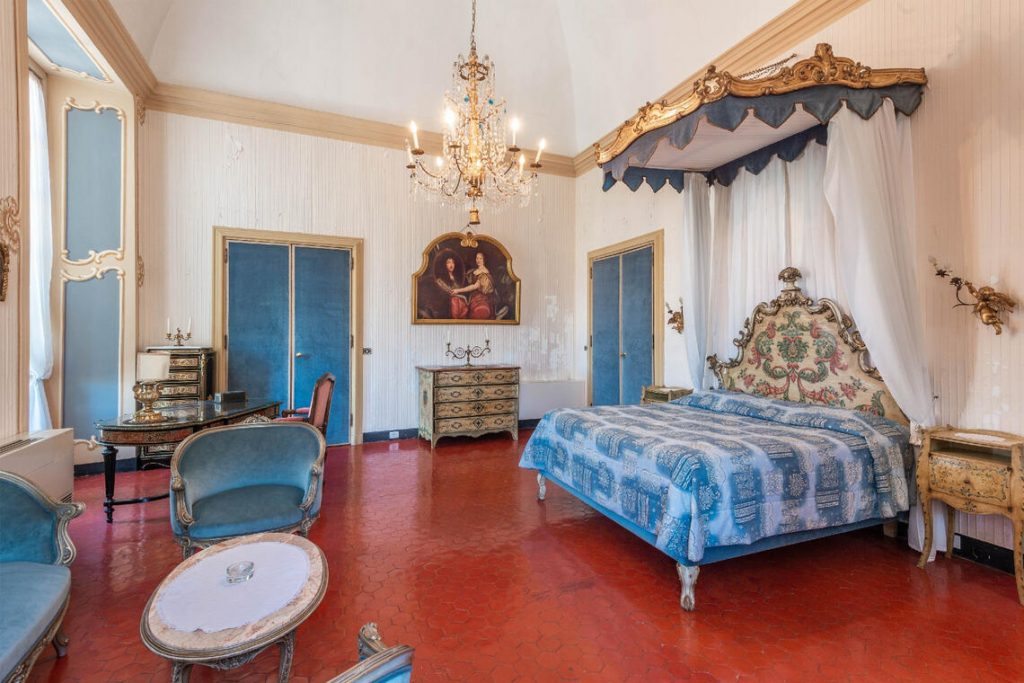 Liguria Italy Castle for sale with Stunning Sea Views 12