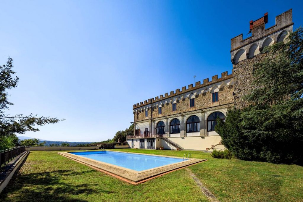 Reggello’s Timeless Crown: A Tuscan Castle Woven with Renaissance Splendor