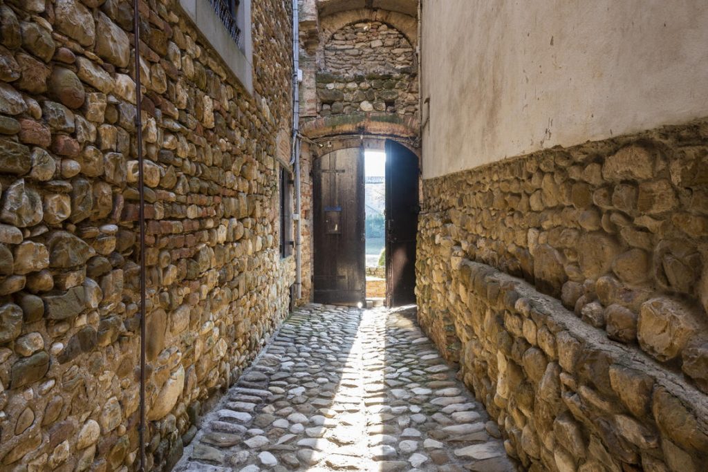 A Renaissance Dream Woven in Tuscan Gold & Stone