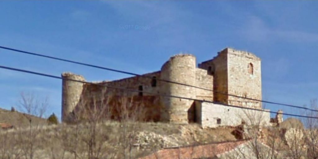 14th Century Castle for sale Estables Spain 11