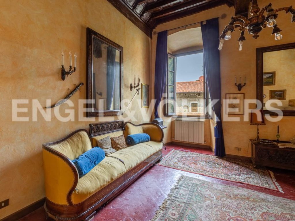 Where Garibaldi Dreamed: A Renaissance Castle Apartment in Lombardy’s Embrace - 5