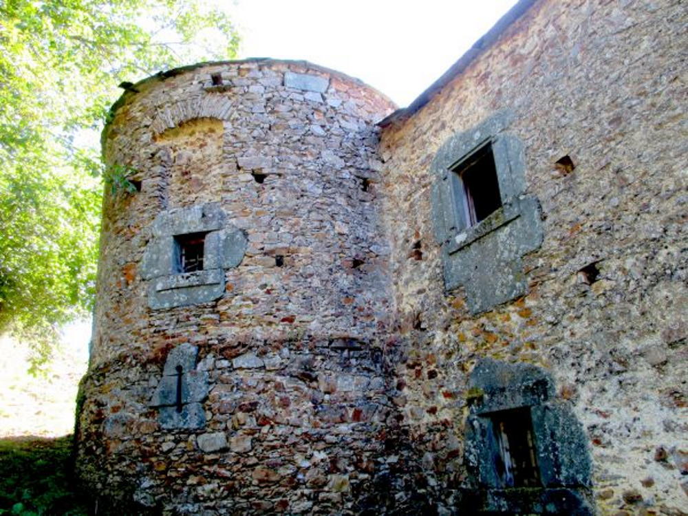 Whispers of the Celts: A 14th-Century Castle in Galicia’s Wild Heart