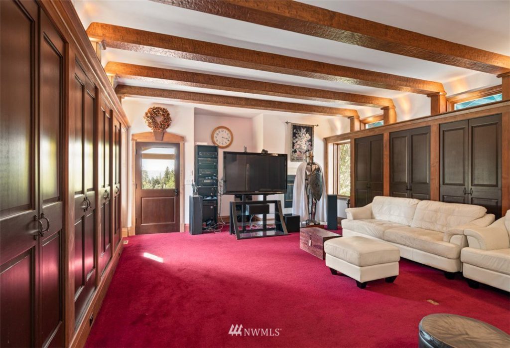 Monroe Castle: A Pacific Northwest Kingdom of Stone & Whispering Pines - 5