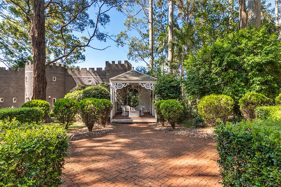 Lisson Grove: A Whispering Castle Among the Clouds of Tamborine