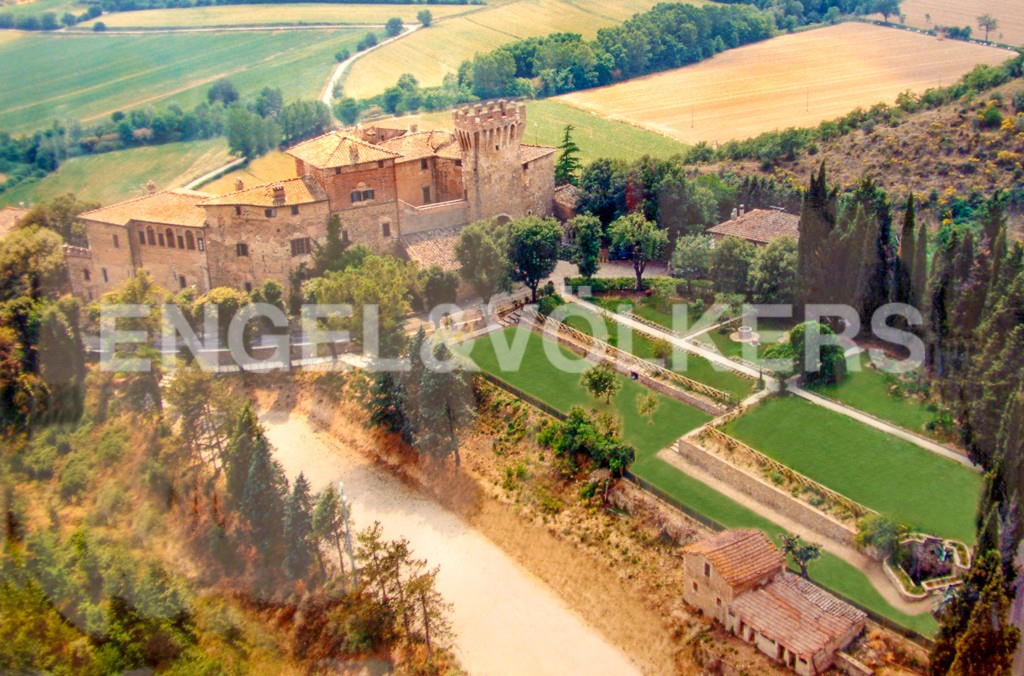 Umbria ITALY Medieval Castle for sale near Perugia 1