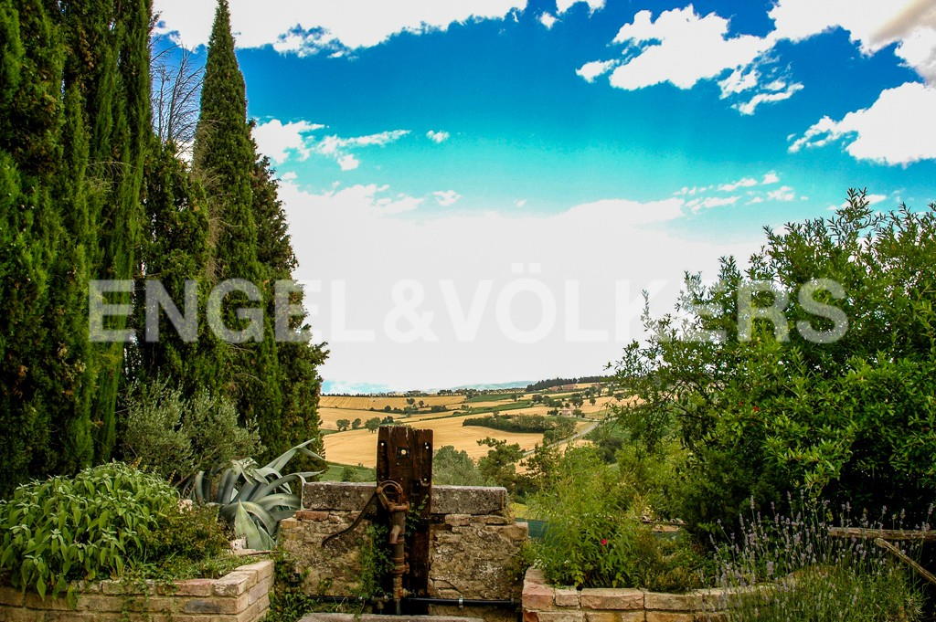 Sant’Apollinare: A Medieval Fortress Reborn in Umbria’s Golden Light