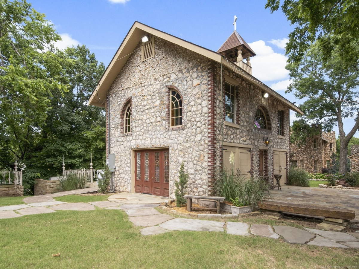 750k Oklahoma, USA. Franklin Castle For Sale, Tahlequah Castleist