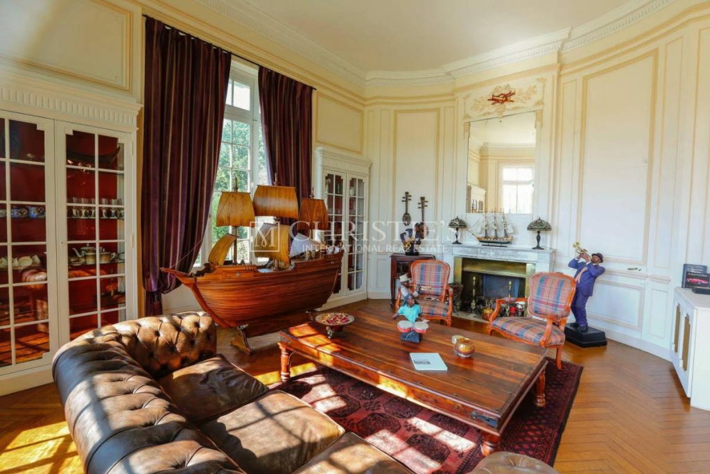 19th century Chateau for sale near Bordeaux France MB 15