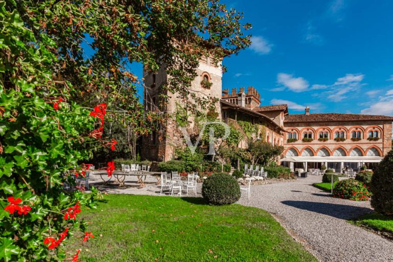 €POA Bergamo, ITALY. Prestigious Medieval Castle For Sale Castleist