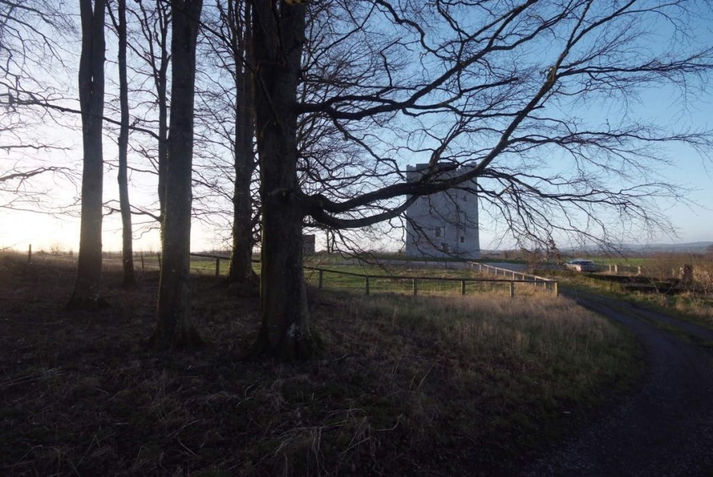 Killahara Castle: A 1570s Jewel Crowned by the Silvermines’ Whispering Peaks