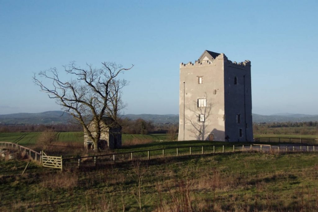 Killahara Castle: A 1570s Jewel Crowned by the Silvermines’ Whispering Peaks