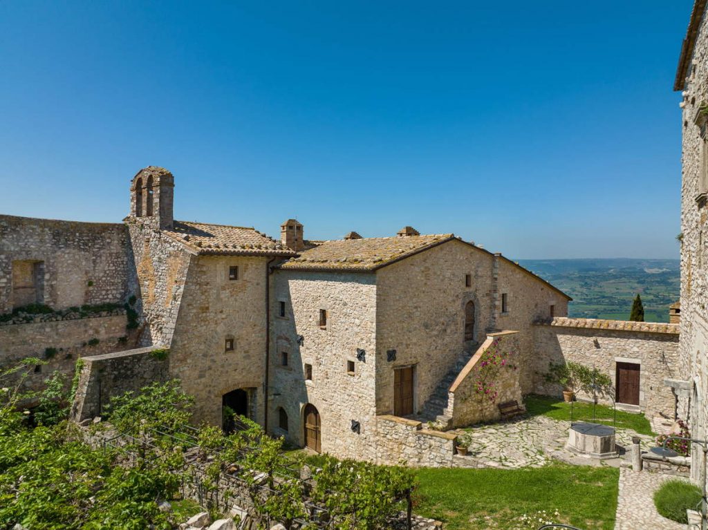 Medieval Castle for sale in Umbria - Castello di Poggio 8