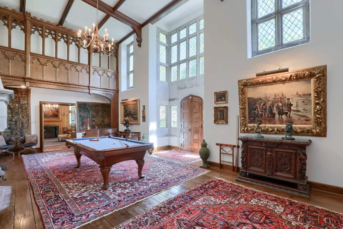 2.495m PA, USA. Wyngate Manor Castlelike Estate For Sale Castleist