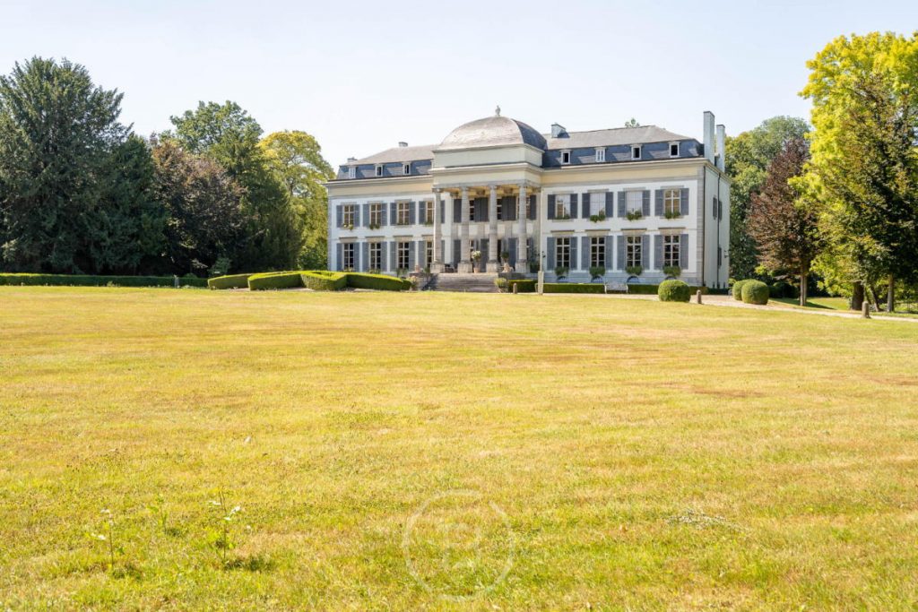 Gors Castle: Where Timeless Elegance Meets Modern Ingenuity