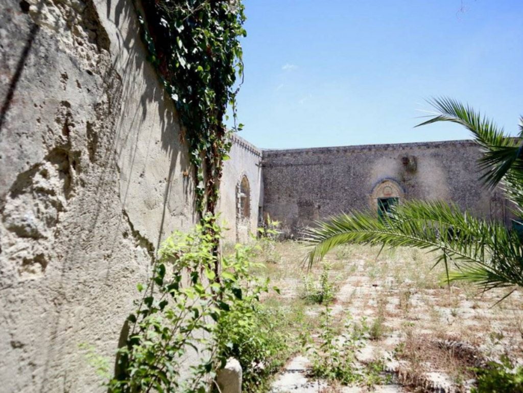 Historic Castle for sale With Church near Ragusa Italy 7