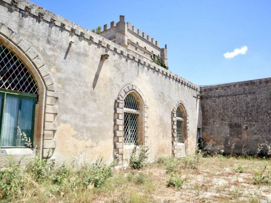 Historic Castle for sale With Church near Ragusa Italy 9