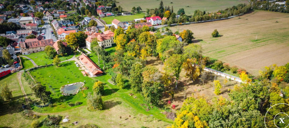 Mirosov Castle For Sale - Baroque Chateau in Czechia 3