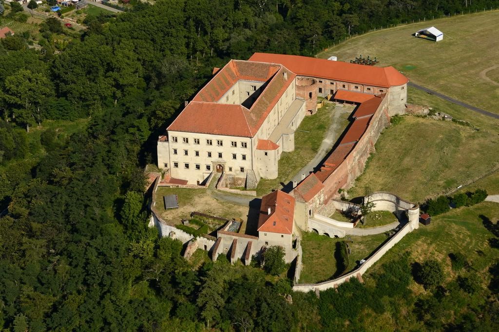 Dolní Kounice Castle for sale Czechia 2