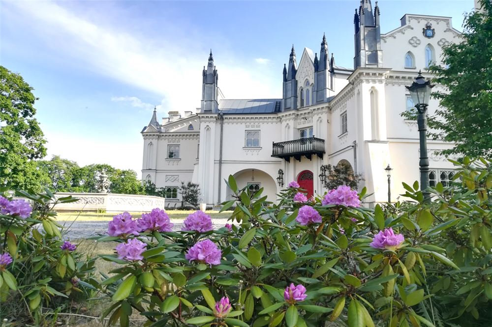 The Phoenix Palace: A Neo-Gothic Dream Reborn in Poland’s Golden Countryside