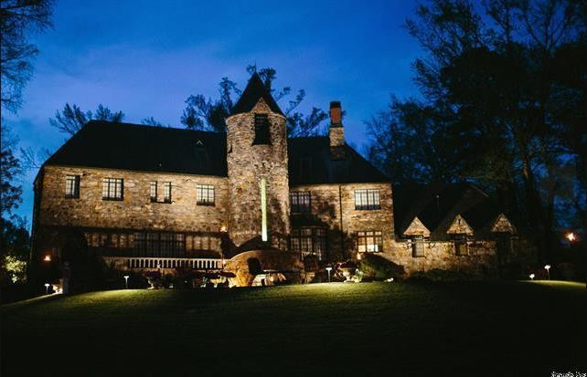 Stagecoach’s Timeless Crown: A 1935 Castle Woven into Legend