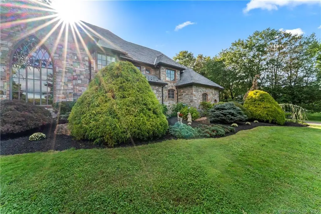 A Connecticut Chateau Where Grandeur Meets Whispering Stone