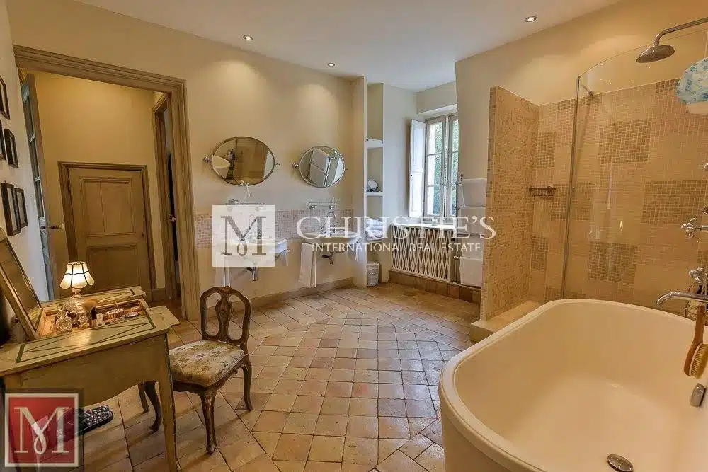 Stunning Chateau for sale with park near Bergerac France 9