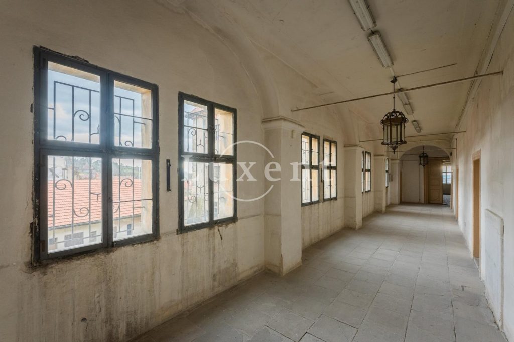 Žitenice’s Baroque Crown: A Castle Woven with Time and Light - 5