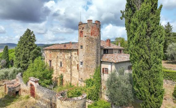 Whispers of Umbria: A Lakeside Castle Crowned in Time