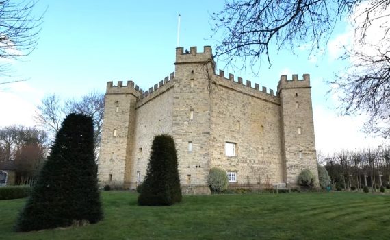 Stowe Castle for Sale - Buckinghamshire England
