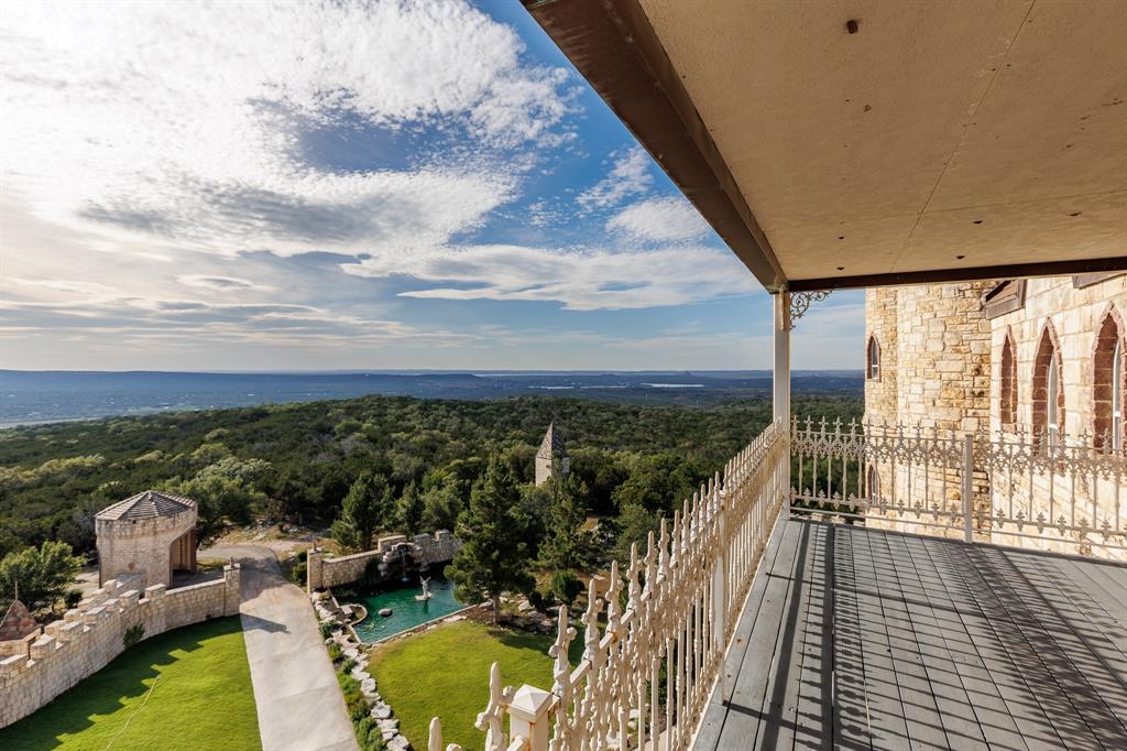 Falkenstein Castle for sale Burnett Texas 12a