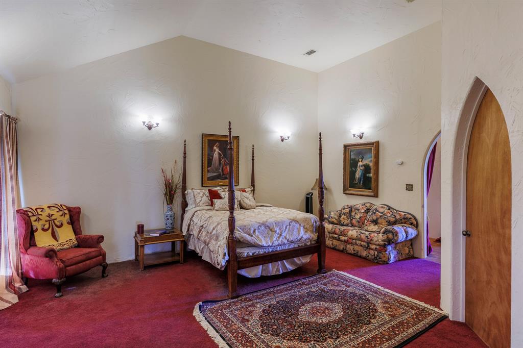 Falkenstein Castle for sale Burnett Texas 24