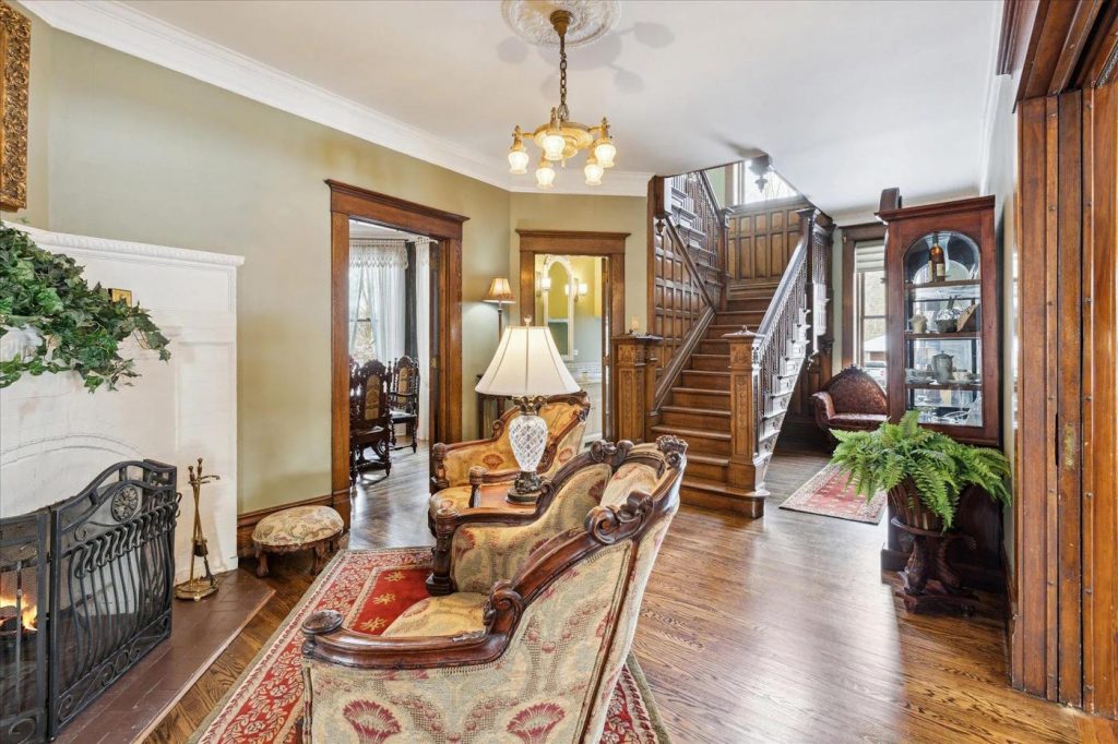 The Stone Crown of Lake Huron: A Victorian Dream in Alpena’s Embrace - 5