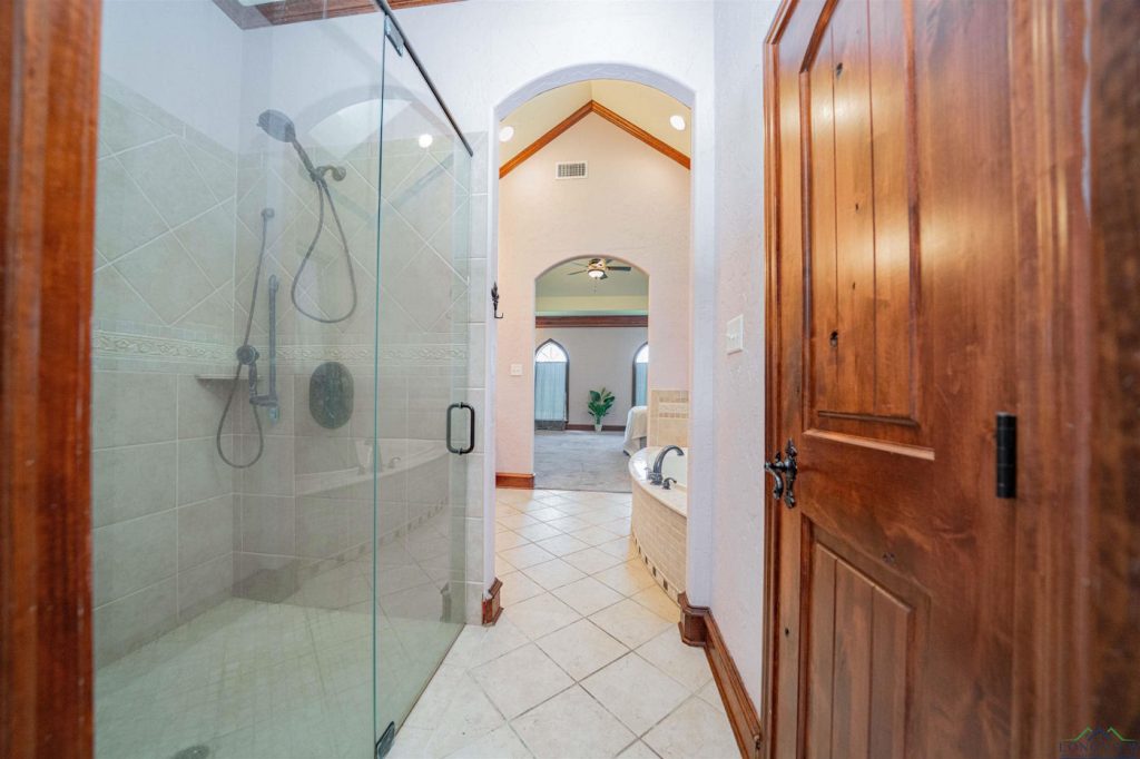 Texas Castle for sale in Gilmore 14